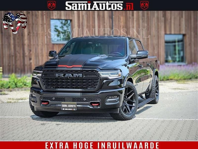 Zwart Gebruikt 2024 Dodge Ram Limited Pickup | € 87.950 (Eerlijke prijs) - Afbeelding 1/4