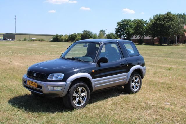 Zwart Gebruikt 1999 Toyota RAV4 SUV | € 4.490 - Afbeelding 1/4
