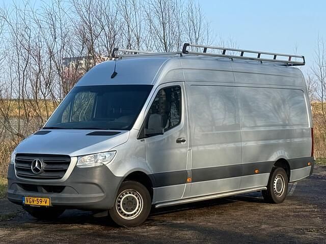 Grijs Occasion 2020 Mercedes Sprinter Van | € 21.700 (Super prijs) - Afbeelding 1/4