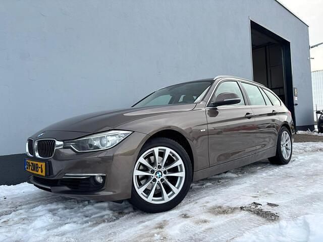 Occasion BMW 320 Executive 184 PK (135 kW) 2013 Bruin Stationwagen