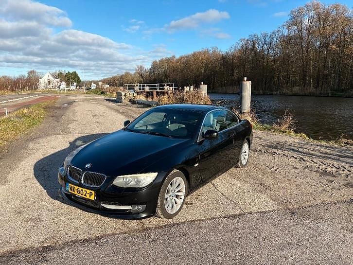 Gebruikt 2010 BMW 320 Cabriolet | € 10.500 (Eerlijke prijs) - Afbeelding 1/4