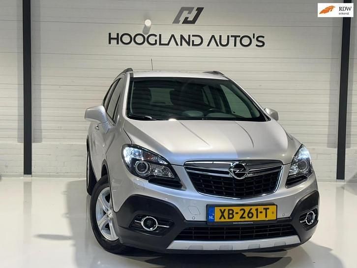 Grijs Gebruikt 2016 Opel Mokka Cosmo SUV | € 9.950 (Goede deal) - Afbeelding 1/4