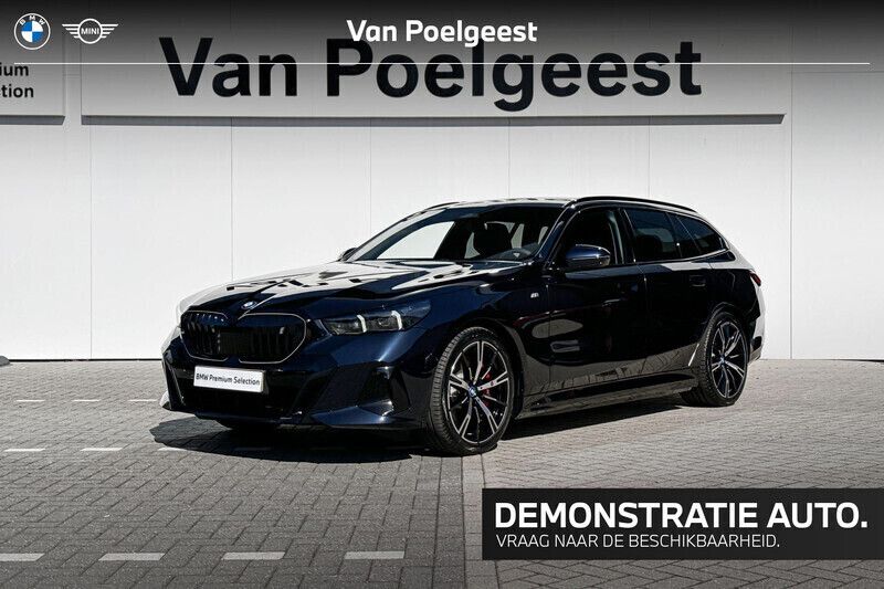 Zwart Gebruikt 2025 BMW i5 M Sport Sedan | € 89.900 - Afbeelding 1/4