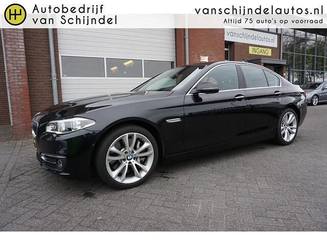 Zwart Gebruikt 2015 BMW 550 Executive Sedan | € 33.745 - Afbeelding 1/4