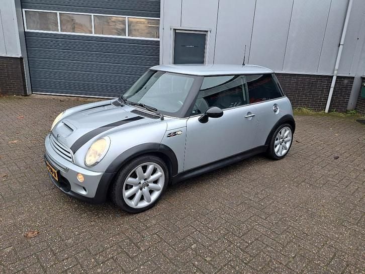 Gebruikt 2003 Mini Cooper S Hatchback | € 2.450 (Eerlijke prijs) - Afbeelding 1/4