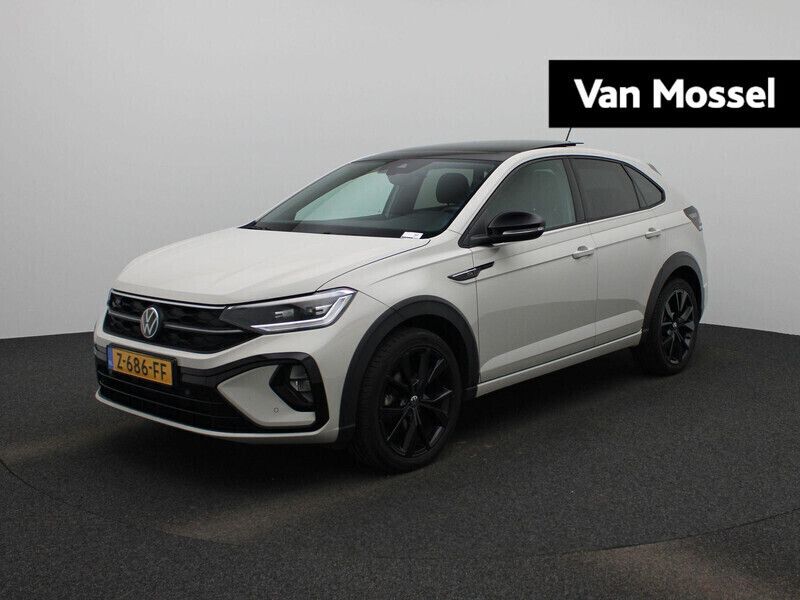 Grijs Gebruikt 2024 VW Taigo R-line SUV | € 34.900 - Afbeelding 1/4