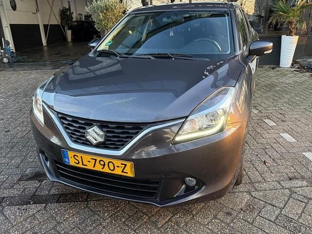 Occasion Suzuki Baleno 90 PK (66 kW) 2018 Grijs (metallic) Hatchback