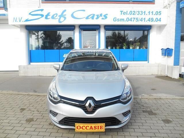 Zilver Occasion 2017 Renault Clio IV Zen Hatchback | € 9.750 (Eerlijke prijs) - Afbeelding 1/4
