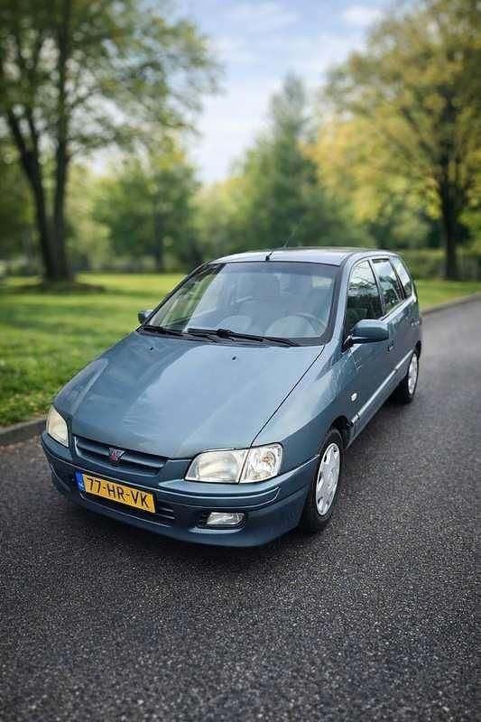 Groen Occasion 2001 Mitsubishi Space Star MPV | € 999 (Eerlijke prijs) - Afbeelding 1/4