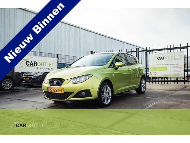 Geel Occasion 2008 Seat Ibiza Sport Hatchback | € 3.499 (Iets duurder) - Afbeelding 1/4