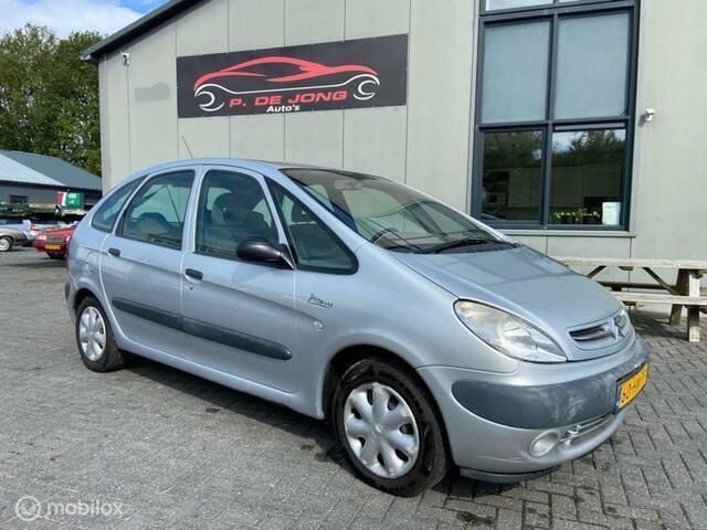 Grijs Gebruikt 2001 Citroën Xsara Picasso MPV | € 775 (Goede deal) - Afbeelding 1/4