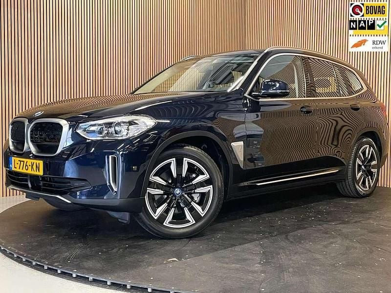 Zwart Gebruikt 2021 BMW iX3 Executive SUV | € 29.395 (Super prijs) - Afbeelding 1/2