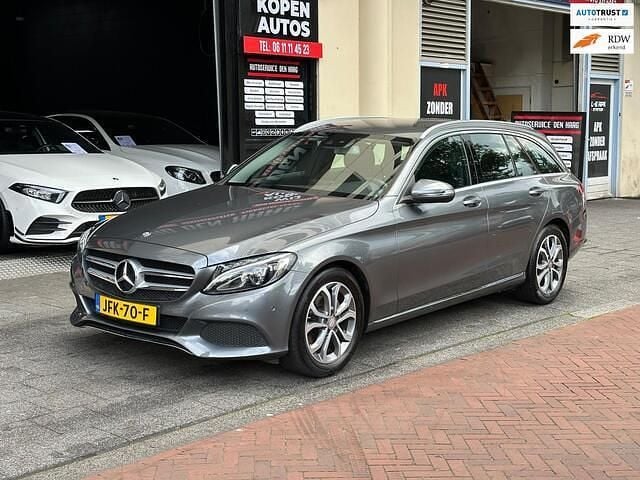 Grijs Gebruikt 2017 Mercedes C180 Prestige Stationwagen | € 16.950 (Super prijs) - Afbeelding 1/4