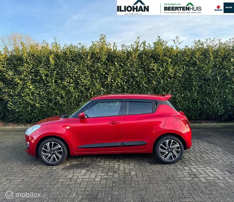 Occasion Suzuki Swift 90 PK (66 kW) 2020 Rood Hatchback