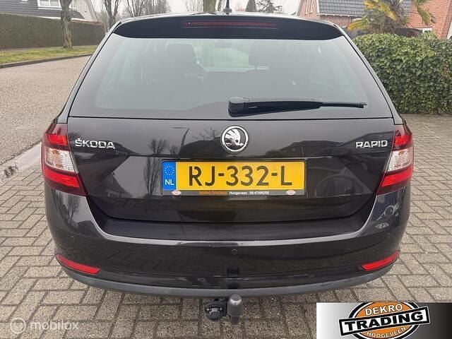Occasion Skoda Rapid Drive 95 PK (69 kW) 2018 Zwart Hatchback