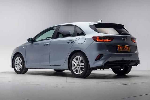 Occasion Kia Ceed 99 PK (72 kW) 2020 Grijs Hatchback