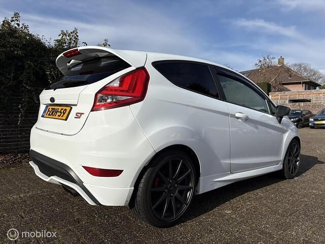 Occasion Ford Fiesta ST 182 PK (133 kW) 2015 Wit Hatchback