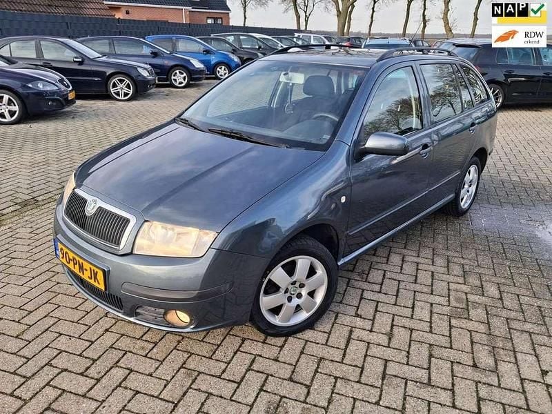 Occasion Skoda Fabia Elegance 75 PK (55 kW) 2004 Grijs (metallic) Stationwagen