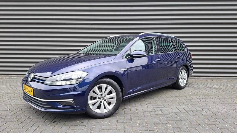 Blauw Gebruikt 2019 VW Golf VII Comfortline Stationwagen | € 15.750 (Goede deal) - Afbeelding 1/4