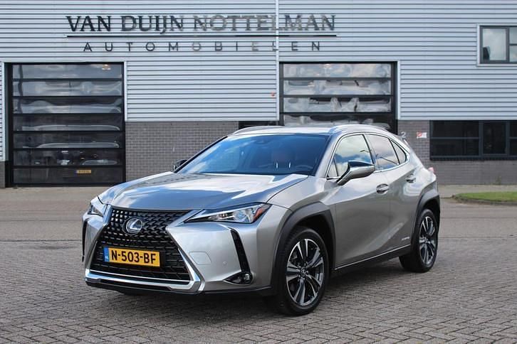Occasion 2019 Lexus UX 300e Luxury Line SUV | € 25.950 (Eerlijke prijs) - Afbeelding 1/4