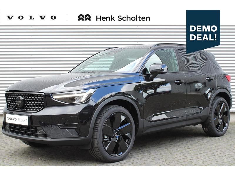Zwart Occasion 2025 Volvo XC40 Plus SUV | € 51.950 - Afbeelding 1/3