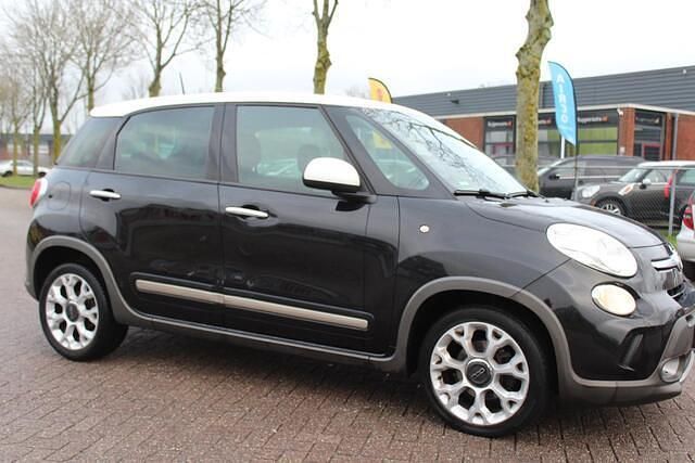 Occasion Fiat 500L Trekking 105 PK (77 kW) 2013 Zwart MPV