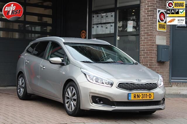 Grijs Occasion 2018 Kia Ceed Sportswagon Stationwagen | € 10.250 (Eerlijke prijs) - Afbeelding 1/4