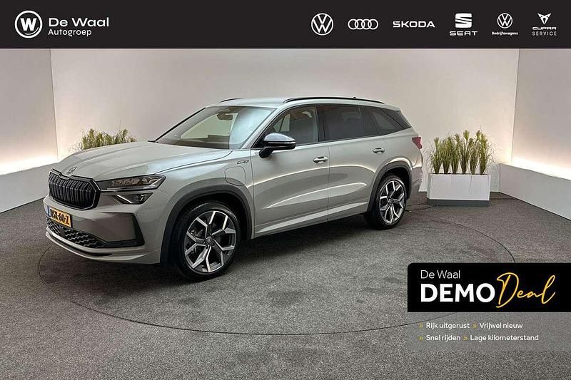 Grijs Gebruikt 2025 Skoda Kodiaq Business Line SUV | € 54.900 - Afbeelding 1/4