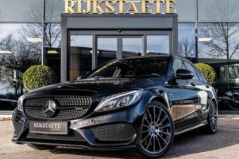 Zwart (metallic) Occasion 2017 Mercedes C43 AMG AMG Stationwagen | € 24.900 (Eerlijke prijs) - Afbeelding 1/4