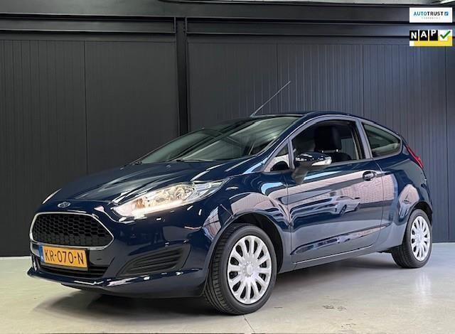Blauw Gebruikt 2016 Ford Fiesta Style Hatchback | € 8.900 (Eerlijke prijs) - Afbeelding 1/4