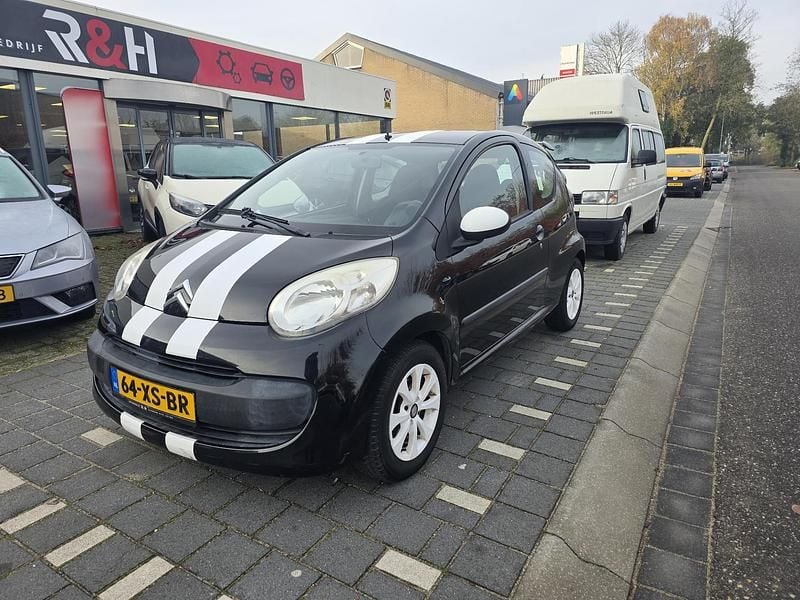 Zwart Occasion 2007 Citroën C1 Hatchback | € 1.950 (Eerlijke prijs) - Afbeelding 1/4