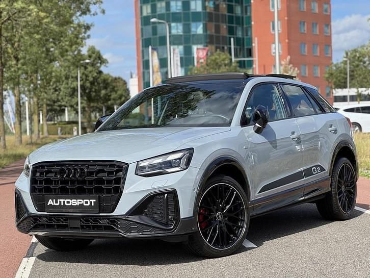 Gebruikt 2020 Audi Q2 S-Line SUV | € 33.950 - Afbeelding 1/4