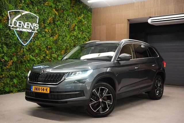 Grijs Gebruikt 2018 Skoda Kodiaq Style SUV | € 27.890 (Eerlijke prijs) - Afbeelding 1/4