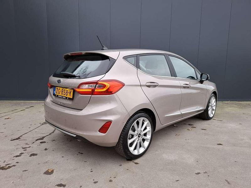 Occasion Ford Fiesta ST-Line 127 PK (93 kW) 2019 Grijs (metallic) Hatchback