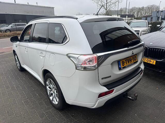 Occasion Mitsubishi Outlander Instyle 121 PK (88 kW) 2014 Wit SUV