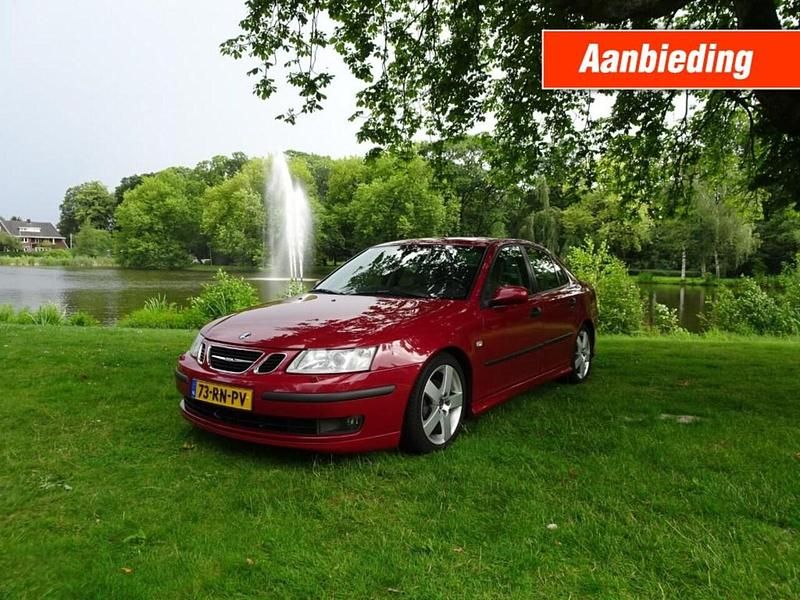 Occasion Saab 9-3 Vector 149 PK (109 kW) 2005 Rood Sedan