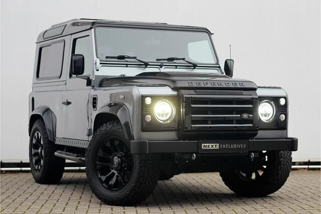 Grijs (metallic) Occasion 2012 Land Rover Defender SE Van | € 49.950 - Afbeelding 1/4
