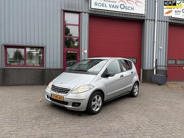 Grijs Gebruikt 2005 Mercedes A150 Classic MPV | € 4.950 (Eerlijke prijs) - Afbeelding 1/4