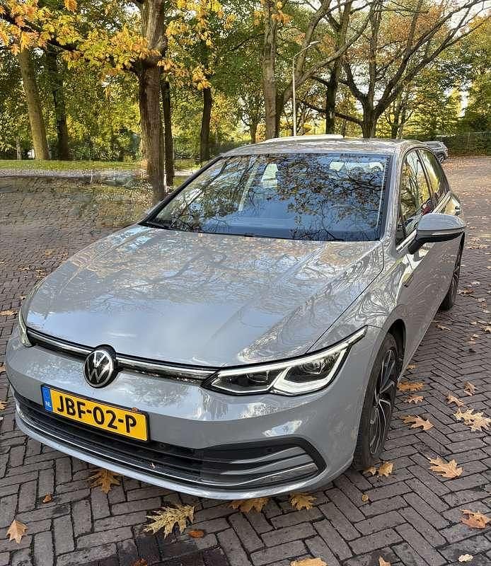 Grijs Gebruikt 2020 VW Golf VII Stationwagen | € 18.950 (Goede deal) - Afbeelding 1/4