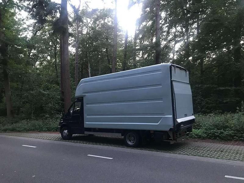 Occasion Ford Transit 125 PK (91 kW) 2002 Blauw Sedan