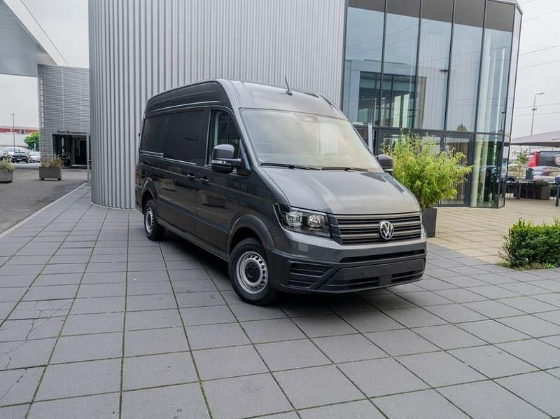 Occasion VW Crafter Trendline 140 PK (102 kW) 2024 Grijs Van