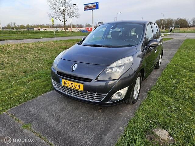 Grijs Gebruikt 2009 Renault Scénic III Dynamique MPV | € 1.950 (Duur) - Afbeelding 1/4
