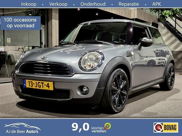 Grijs Gebruikt 2009 Mini ONE Hatchback | € 3.790 (Eerlijke prijs) - Afbeelding 1/4