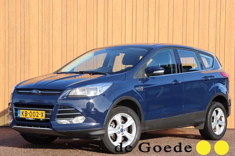 Blauw Gebruikt 2016 Ford Kuga Trend SUV | € 11.940 (Eerlijke prijs) - Afbeelding 1/4