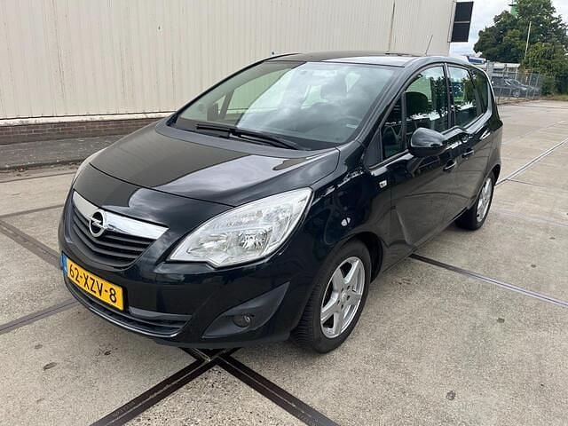 Zwart Gebruikt 2012 Opel Meriva Edition MPV | € 4.799 (Goede deal) - Afbeelding 1/4