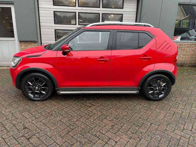 Occasion Suzuki Ignis 90 PK (66 kW) 2017 Rood Hatchback