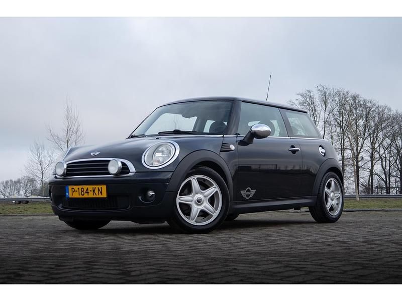 Occasion Mini ONE 95 PK (69 kW) 2008 Zwart Hatchback