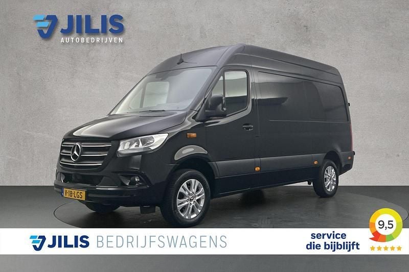Zwart Gebruikt 2023 Mercedes Sprinter Van | € 35.950 (Super prijs) - Afbeelding 1/3