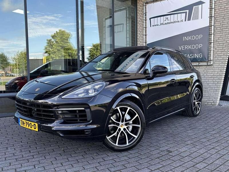 Zwart Gebruikt 2018 Porsche Cayenne SUV | € 58.450 (Eerlijke prijs) - Afbeelding 1/4