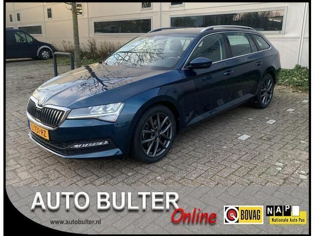 Blauw, metallic lak Gebruikt 2021 Skoda Superb Business Line Stationwagen | € 18.950 (Super prijs) - Afbeelding 1/4
